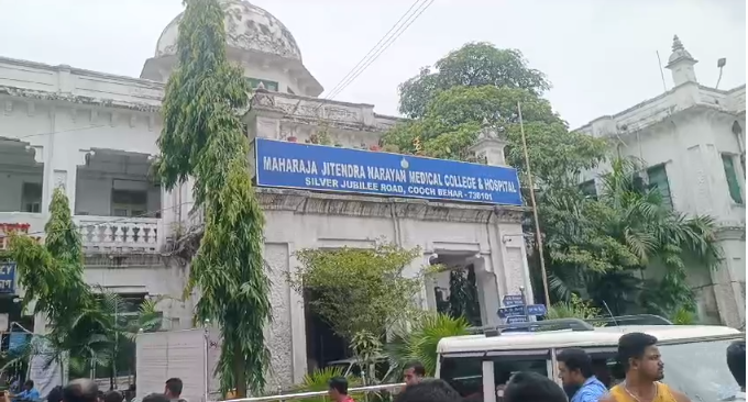 কোচবিহারে তৃণমূল বুথ যুব সভাপতিকে ধারালো অস্ত্রের কোপ ও গুলি করার অভিযোগ বিজেপির বিরুদ্ধে  