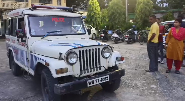 বাগডোগরায় চোর সন্দেহে যুবককে মারধর, গ্রেফতার ২