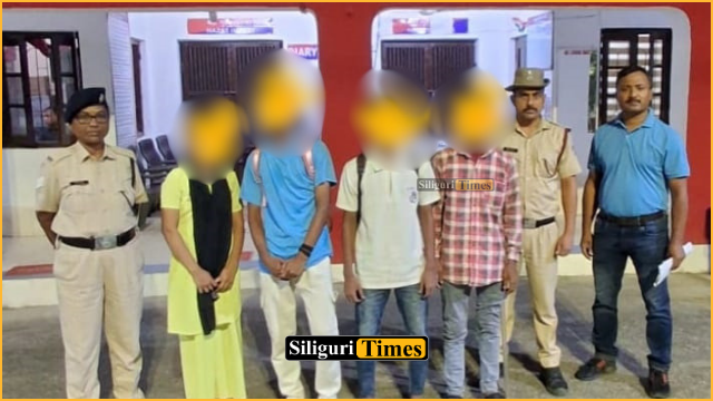 শিলিগুড়ির এনজেপি স্টেশনে ত্রিপুরা সুন্দরী এক্সপ্রেস থেকে আটক ৪ রোহিঙ্গা