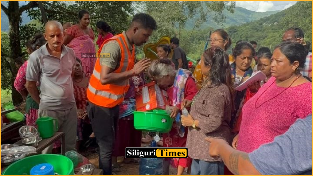 হড়পা বানে বিপর্যস্ত নেপালে সাহায্যের হাত বাড়ালো শিলিগুড়ি ইউনিক ফাউন্ডেশন