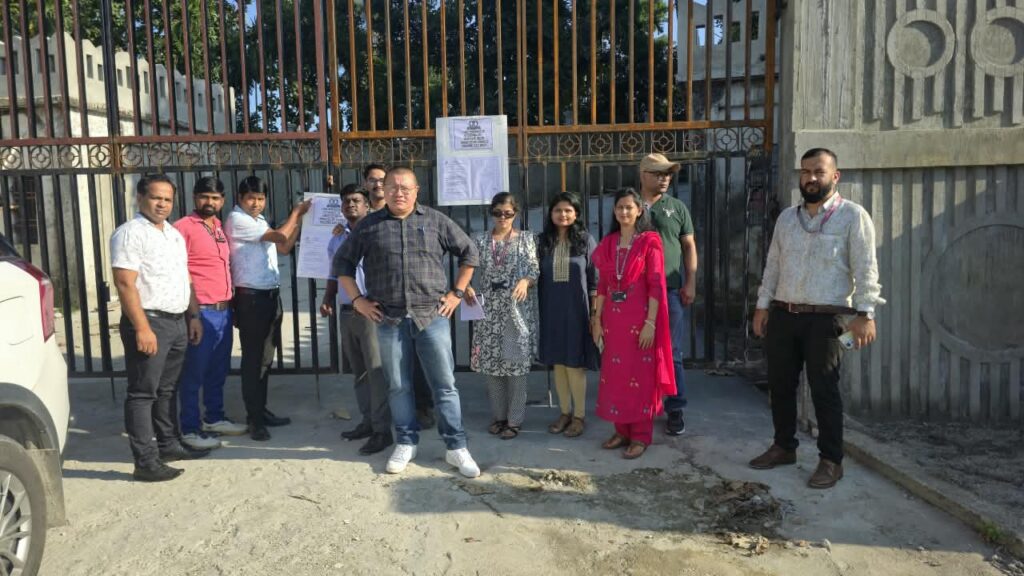 দেড় কোটি টাকা বকেয়া কর আদায়ে ব্যবসায়ীর নকশালবাড়ির রিসর্টে নোটিশ আয়কর দফতরের